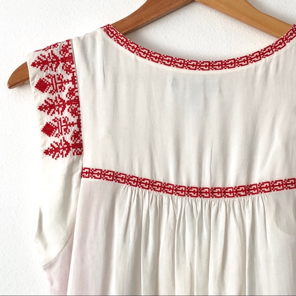 F21 Woven Embroidered Smocked / Cap Sleeve Dress - Picture 7 of 8